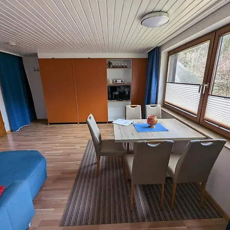 B1 Albmatte-fewo Sauna, Hallenbad Aussenbecken Massagen Nebenan Apartamento